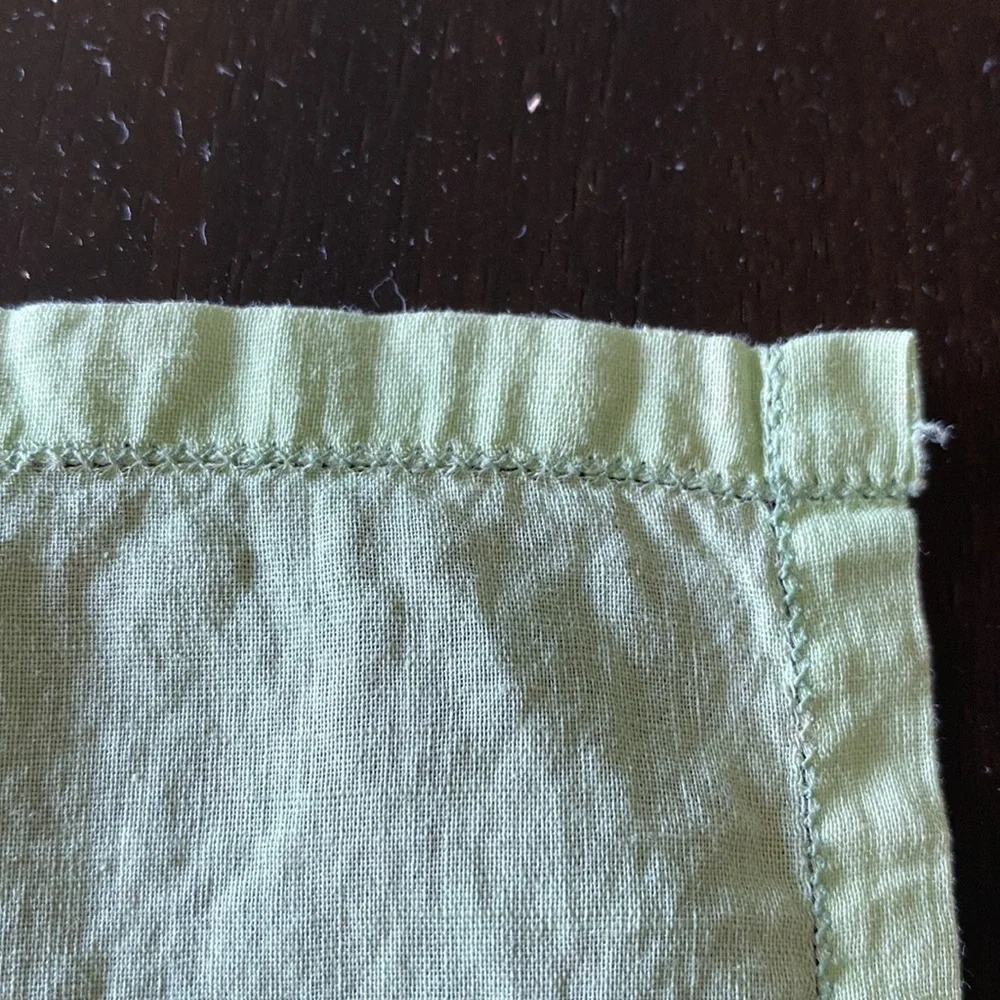 Vtg Embroidered Floral Linen Tea Napkin - Pastel Green!